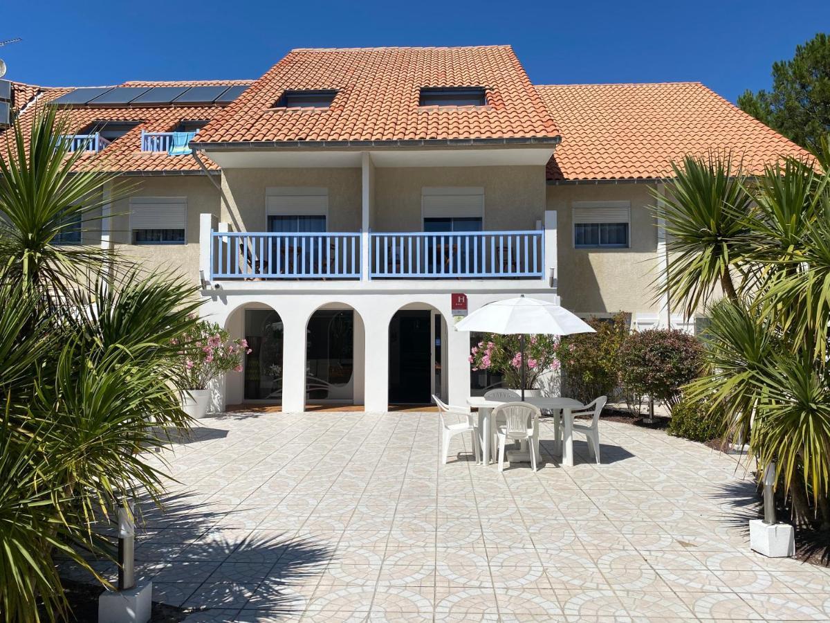 Les Vagues Hotel Restaurant بيسكاروس-بلاج المظهر الخارجي الصورة