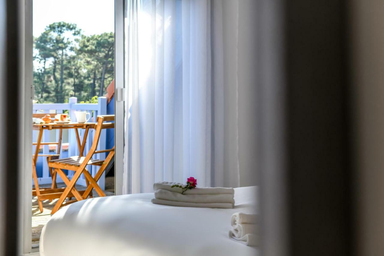 Les Vagues Hotel Restaurant بيسكاروس-بلاج المظهر الخارجي الصورة
